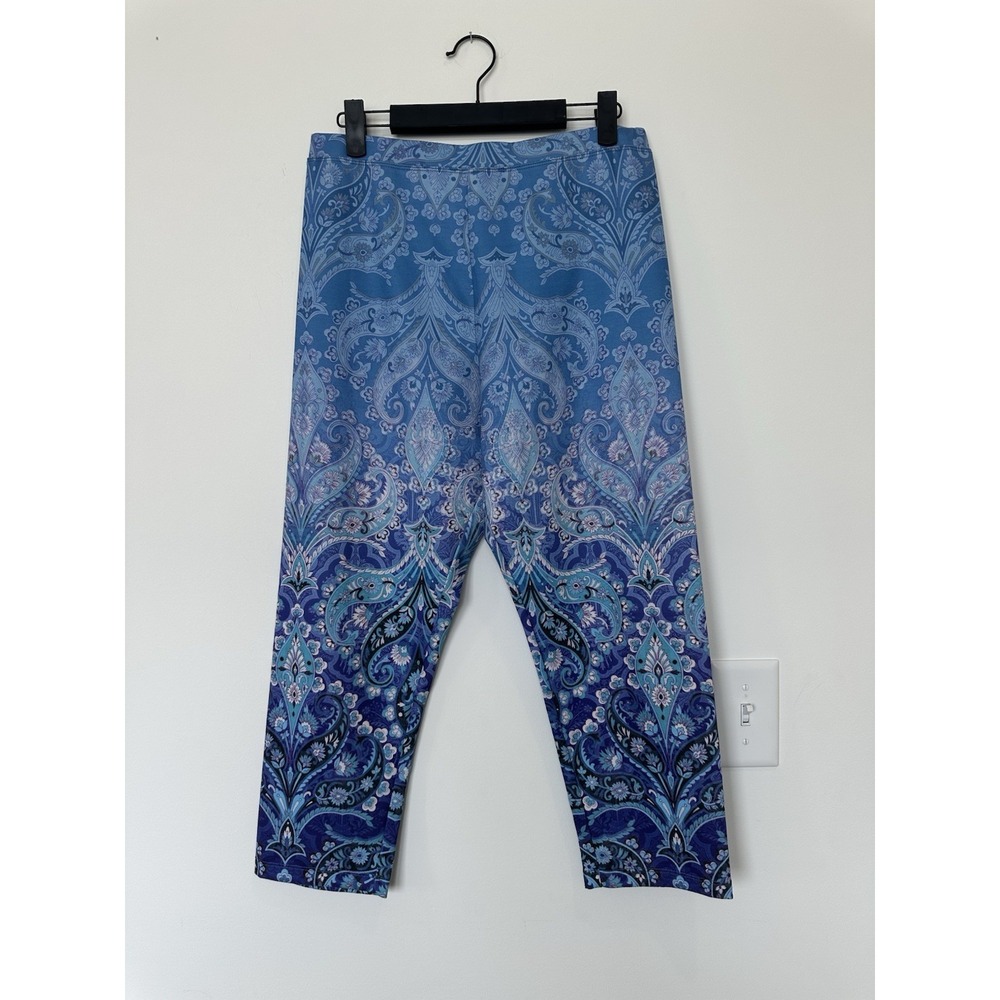 One World Womens Medium Blue Paisley Capri Pant